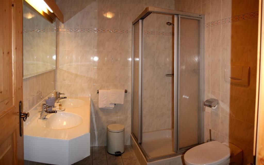 Hotel Pine Tires Quarto foto